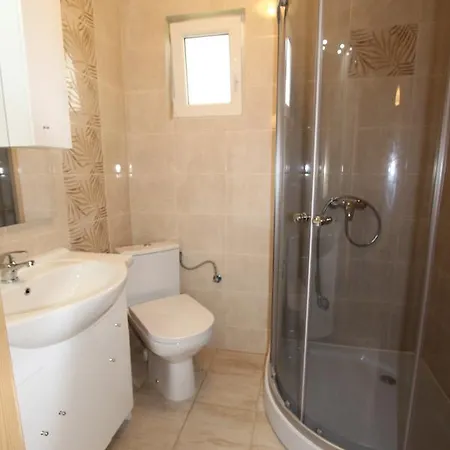 Czerwone Korale 山林小屋